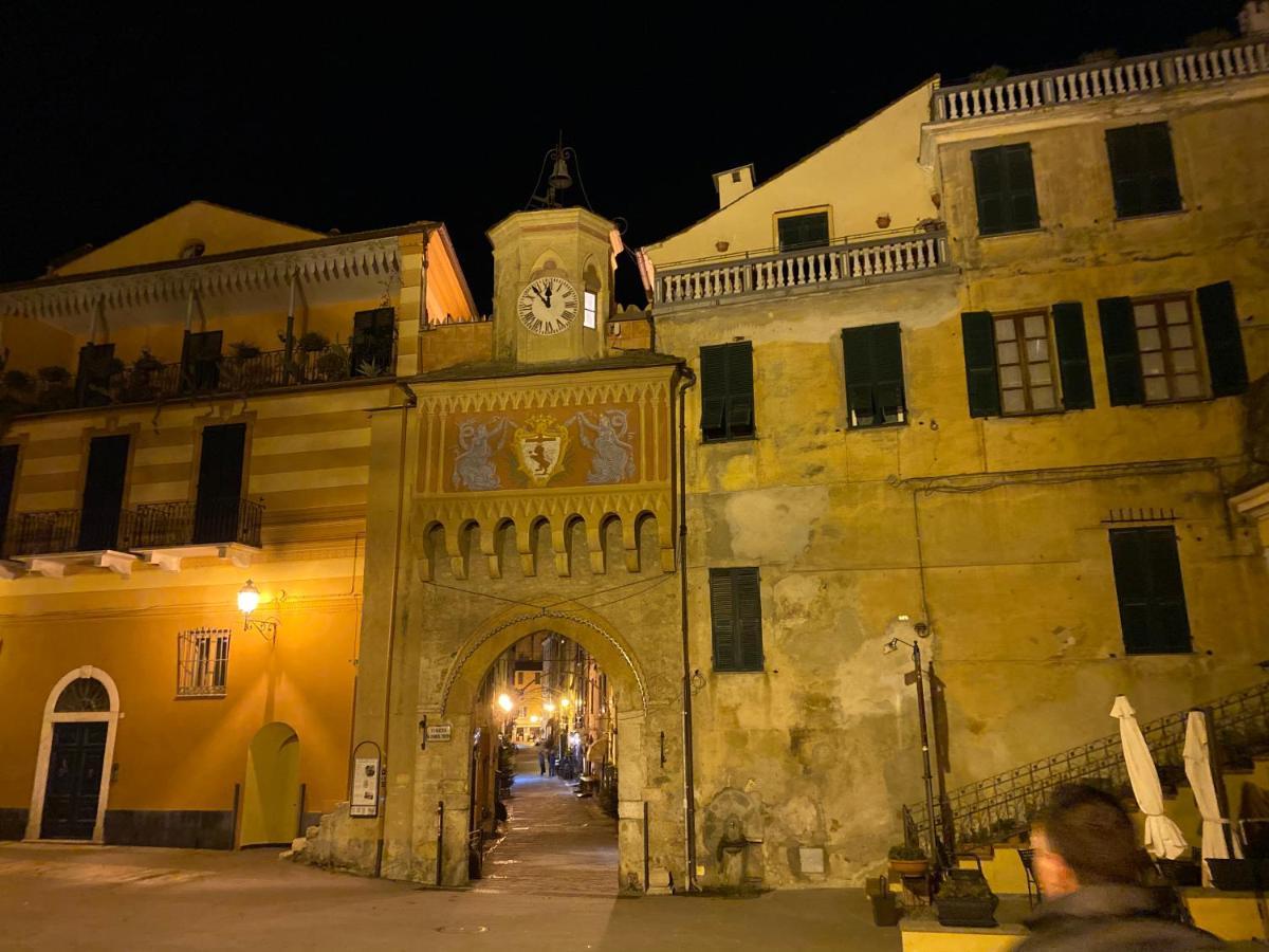 Vivi La Mia Liguria - Casa D'Arte E Vacanze - Big Apartment With Free Parking Finale Ligure Exterior photo